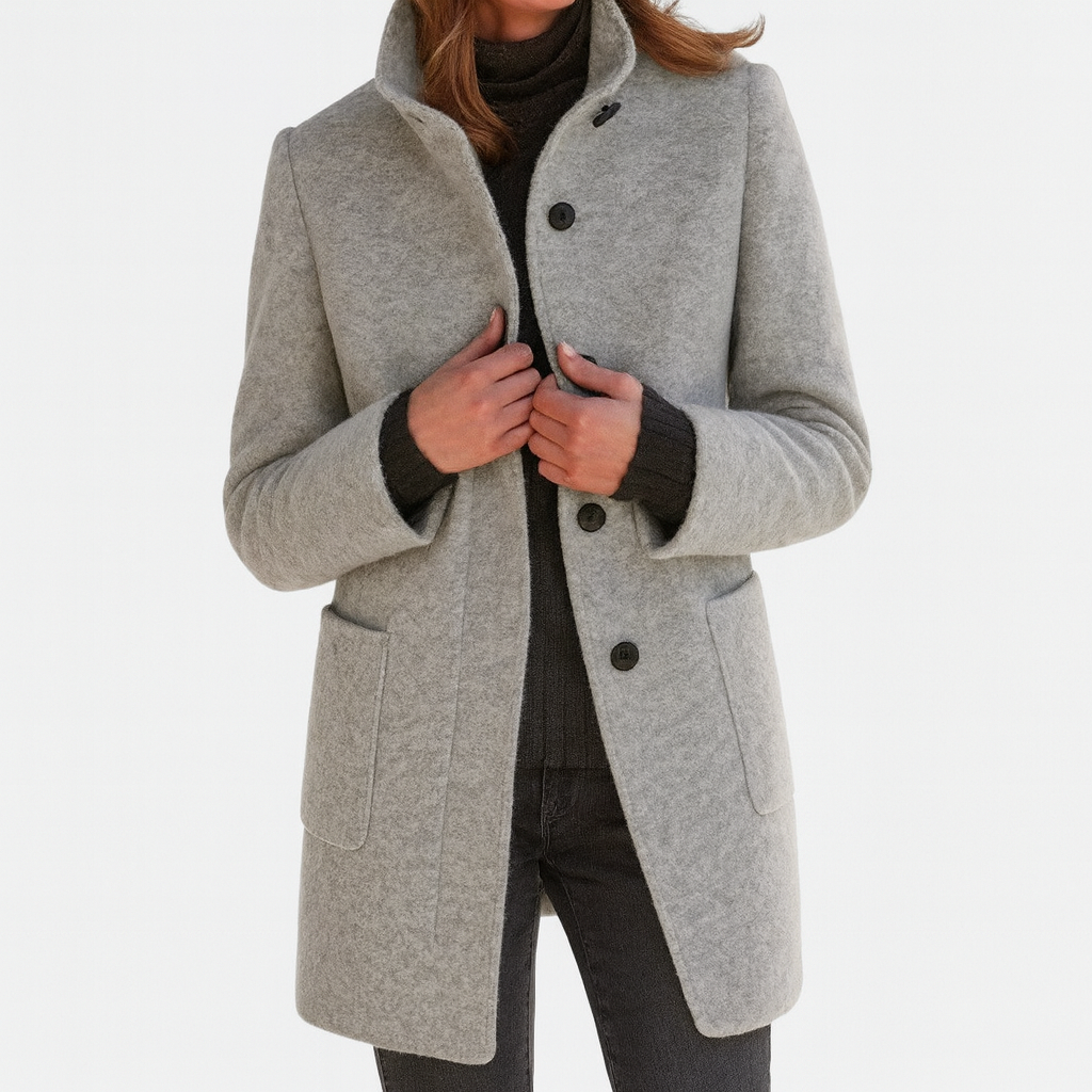 Yvonne | The High-Collar Coat